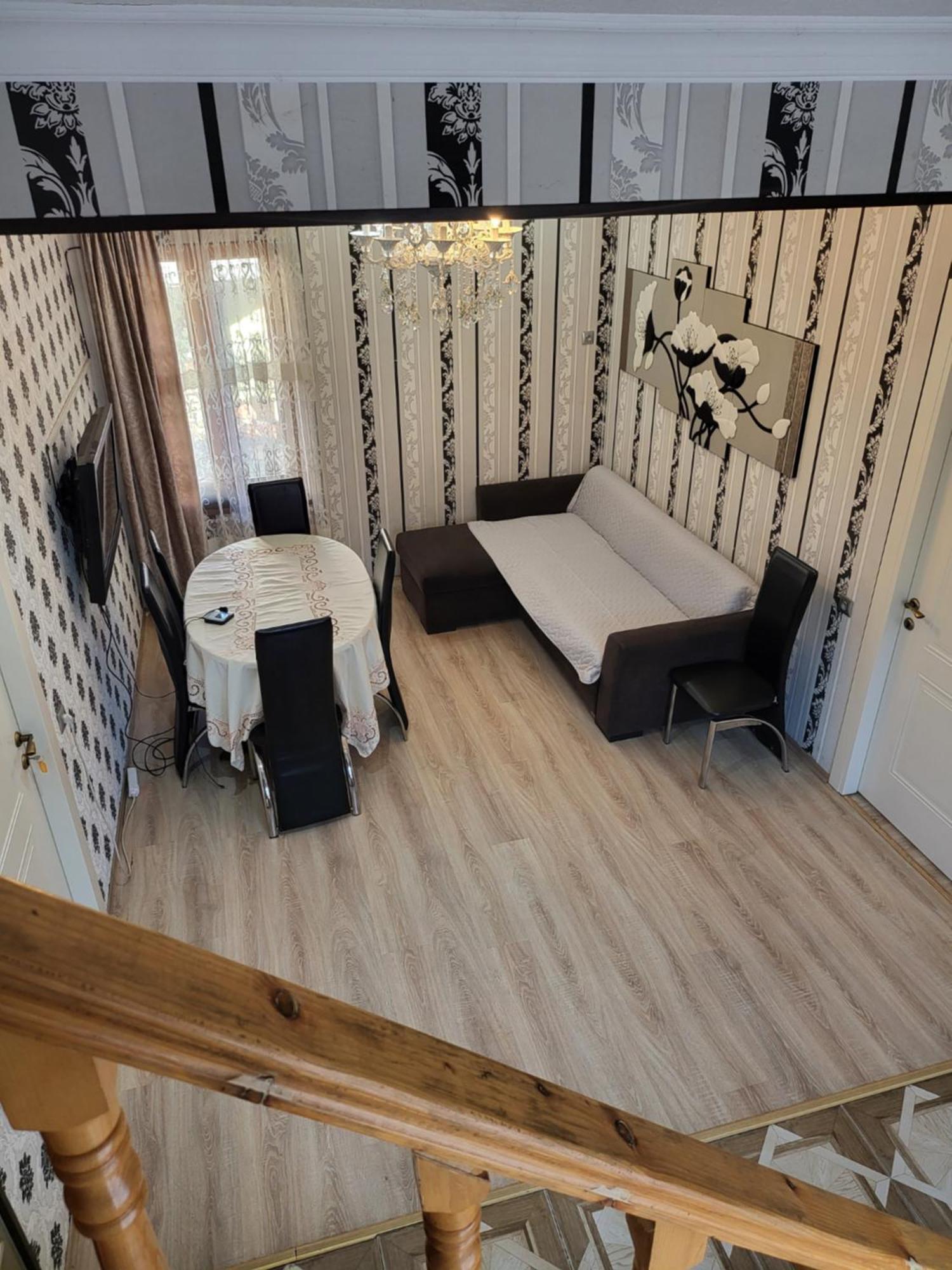 Guesthouse Sabina Tbilisi Buitenkant foto